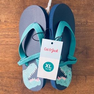 NWT Cat & Jack Dinosaur Flip Flops with Straps / 11/12